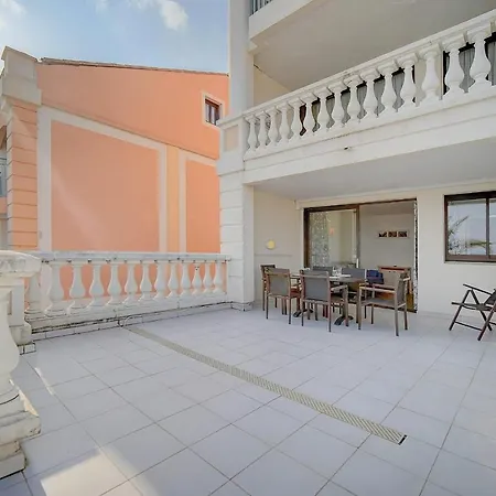 Immogroom - Sea View - Pool - Terrace - Parking - Air Conditioning Apartment Cannes