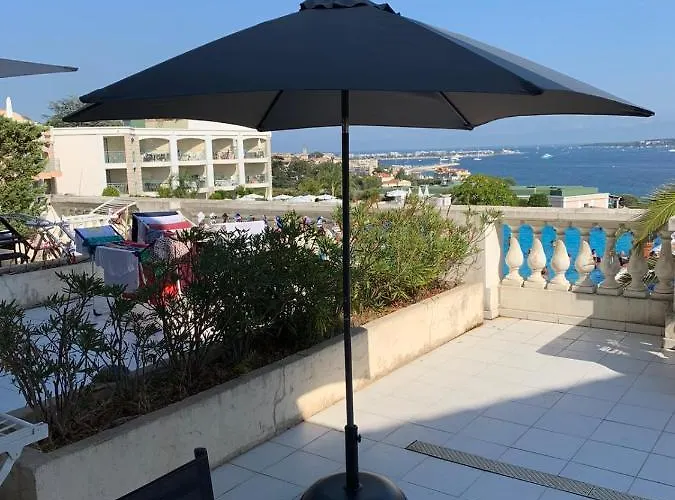 Immogroom - Sea View - Pool - Terrace - Parking - Air Conditioning شقة كان